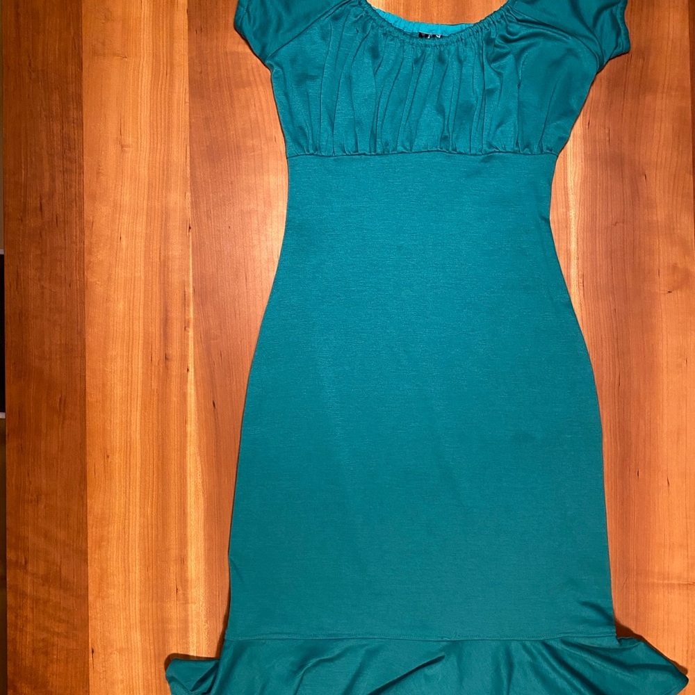 Chic Teal Midi Dress